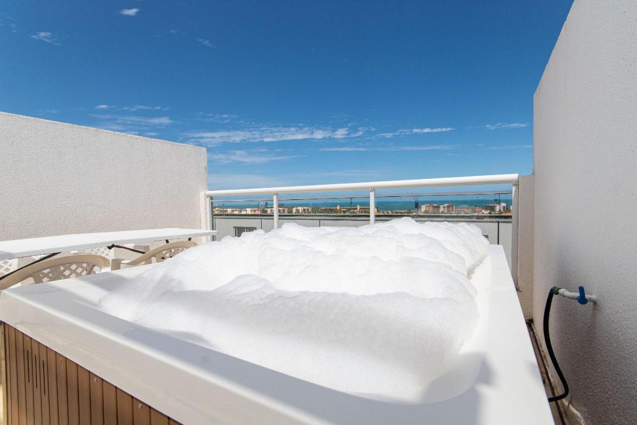 Beach Townhouses #C21 - Com Jacuzzi Por Carpediem أكويراز المظهر الخارجي الصورة